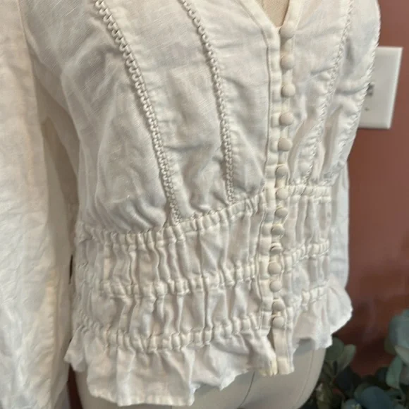 Los Angeles Atelier & other stories | white | linen | delicate | vneck | shirt - Picture 3 of 13